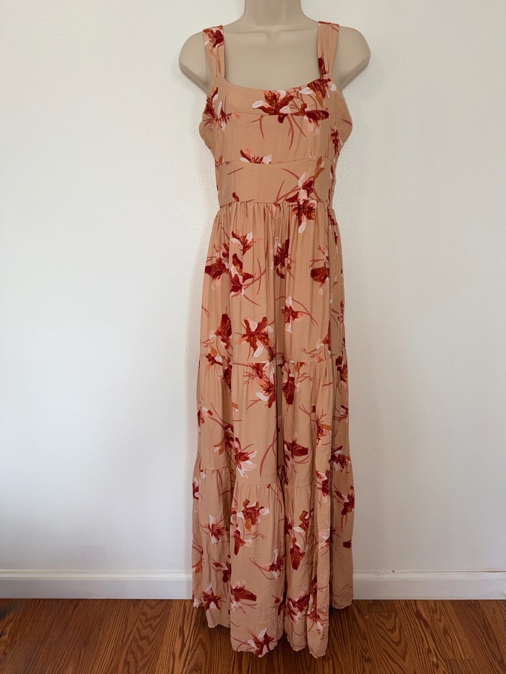 Sincerely Jules Peach Floral Tiered Maxi Dress with Red Bloom